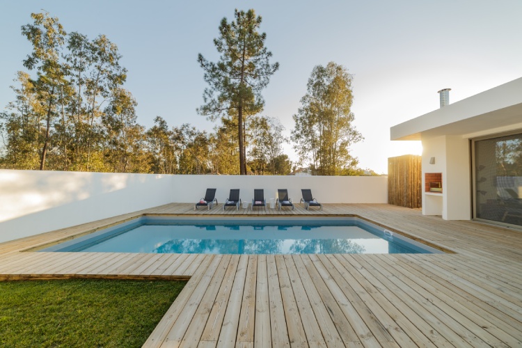 Wood and Composite Decks Pool Decks